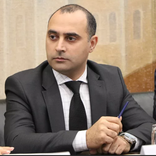 Гарибян Артур